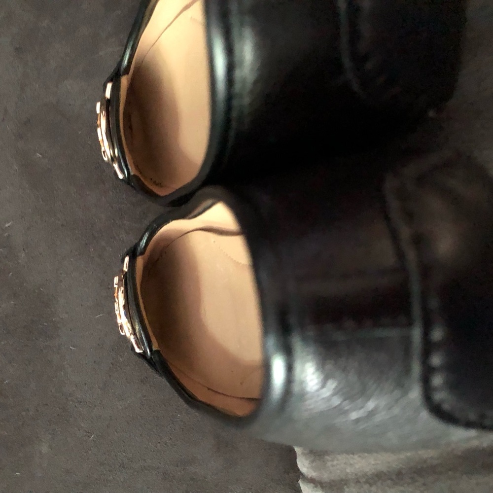 Michael Kors black leather flats - Picture 3 of 4